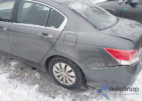 2009 Honda Accord 2.4 Lx z USA, uszkodzony, nr VIN 1HGCP25319A136119